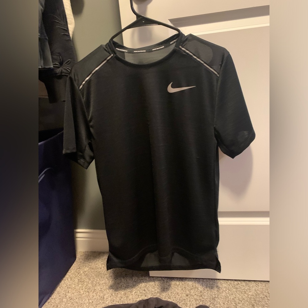 Nike dri-fit running shirt
